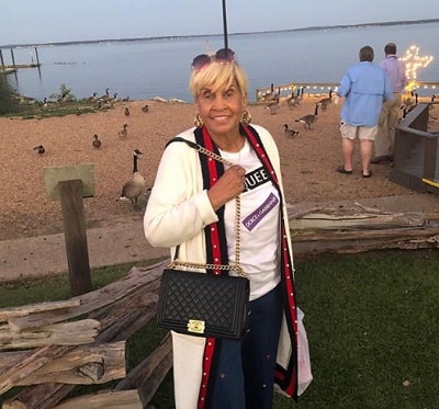 Tim Norman Wiki, Age, Wife, Girlfriend, Biography, Family & More 7 Tim Norman's mom Robbie Montgomery