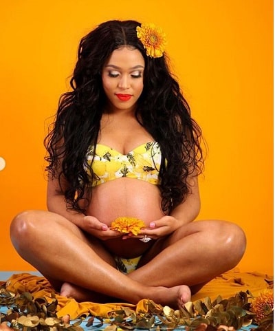 Tino Chinyani Wiki, Age, Wife, Girlfriend, Height, Weight & Biography 13 Tino Chinyani is expecting a baby with his girlfriend Simphiwe Ngema