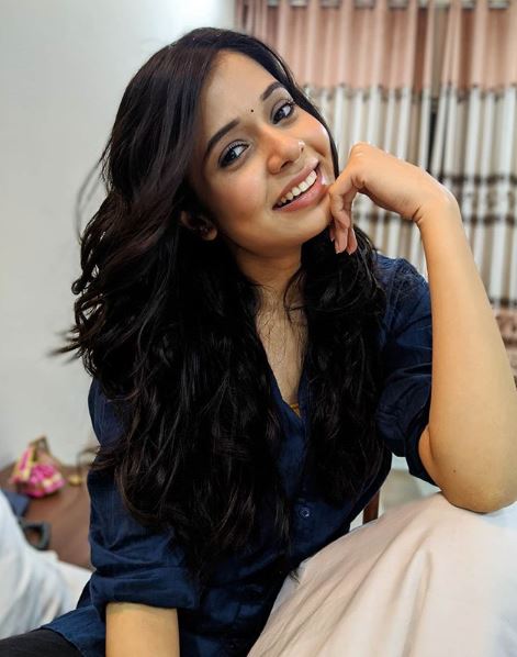 Tripti Shankhdhar modeling photos