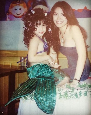 Jenine Desiderio Wiki, Age, Husband, Height, Weight, Family, Biography & Facts 9 An old photo of Jenine Desiderio with her daughter Janella Salvador