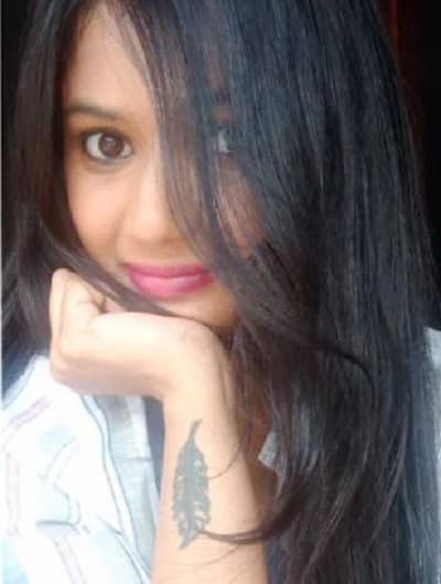Ariyana Glory has a tattoo