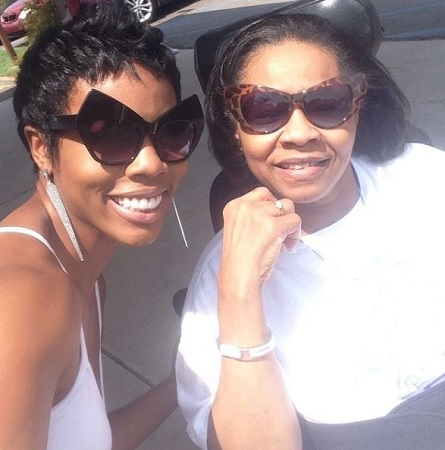 Brandee Evans Wiki, Age, Husband, Height, Weight, Biography & More 6 Brandee Evans with her mother Diana Harrington