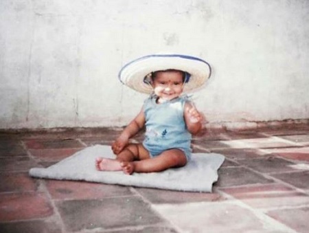 Priyanka Sharma Wiki, Age, Husband, Height, Family, Biography & Facts 6 Childhood photo of Priyanka Sharma