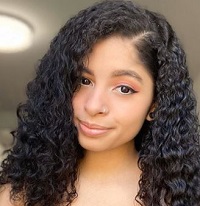 Destiny Fomo Age, Height, Weight, Boyfriend, Biography, Affairs & Facts 4 Destiny Fomo has curly hair