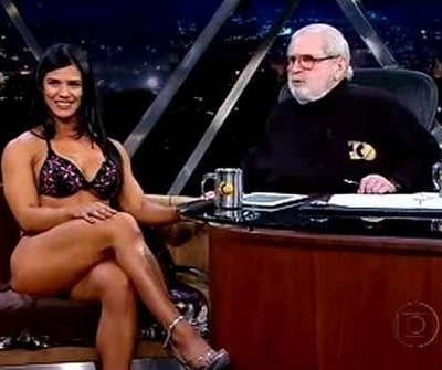 Eva Andressa Wiki, Age, Height, Weight, Husband, Biography & Facts 23 Eva Andressa interviewed by Jô Soares in 2010