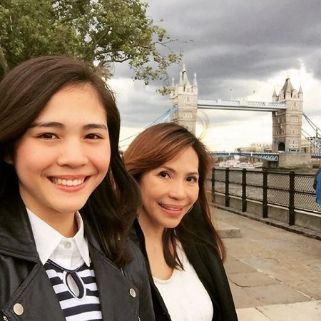 Jenine Desiderio Wiki, Age, Husband, Height, Weight, Family, Biography & Facts 2 Jenine Desiderio and her daughter Janella Salvador