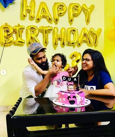 Lekshmi Pramod Wiki, Age, Husband, Height, Weight, Biography & More 18 Lekshmi Pramod and her husband Azar Muhmmed celebrting their daughter's birthday