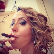 Lesa O’Daniel Wiki (Felipe Esparza’s Wife) Age, Kids, Biography & More 6 Lesa O’Daniel loves smoke
