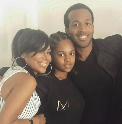 Marcel Young Wiki, Age (Michel'le's Son) Girlfriend, Height, Weight & Biography 3 Marcel Young with his mother Michel'le and sister Bailei Knight