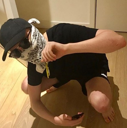Memeulous Height, Weight, Age, Face, Girlfriend, Biography & More 9 Memeulous body measurements