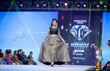 Nayana Elza on the modeling ramp of IFL