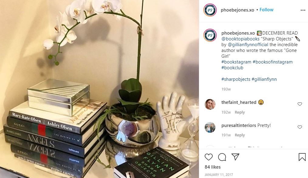 Phoebe Jones Wiki (Dean Jones's Daughter) Age, Biography & Facts 27 Phoebe Jones is a book lover