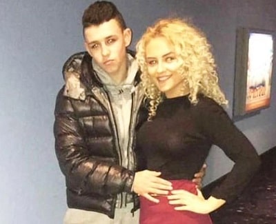 Rebecca Cooke is best known as a longtime girlfriend of Phil Foden (British Football Player)