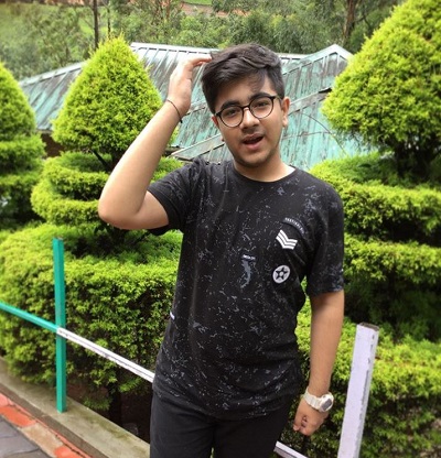 Ronit Ashra Wiki, Age, Height, Weight, Girlfriend, Biography, Family & Facts 4 Ronit Ashra Age, Wiki & Bio