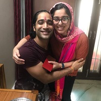 Sanam Johar Wiki, Age, Wife, Height, Caste, Family, Biography & Facts 12 Sanam Johar celebrated rakhi with his sister Karishma Johar