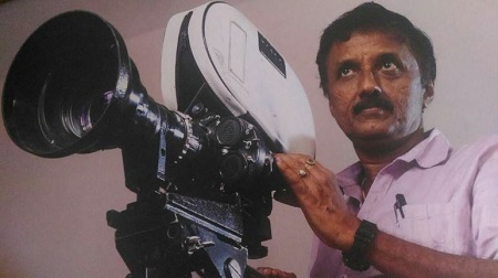 Santhivila Dinesh (Director) Wiki, Age, Wife, Biography, Family, Movies & Facts 8 Santhivila Dinesh career