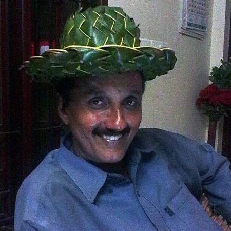 Santhivila Dinesh (Director) Wiki, Age, Wife, Biography, Family, Movies & Facts 14 Santhivila Dinesh facts