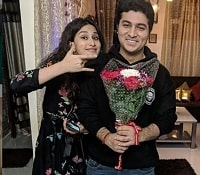 Sheen Dass Wiki, Age, Husband, Height, Weight, Biography & More 8 Sheen Dass with her sibling Varun Bhat