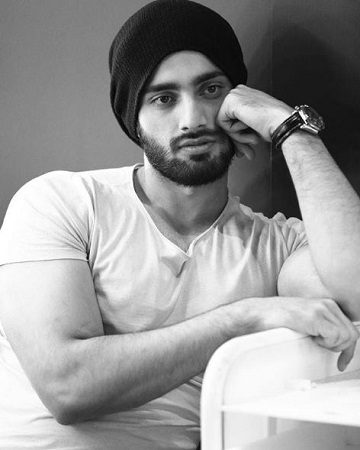 Shehzad Deol Wiki, Age, Girlfriend, Height, Family, Biography & Facts 16 Shehzad Deol facts