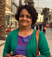Suhani Shah Age, Husband, Caste, Family, Biography & Facts 6 Suhani Shah mother snehlata Shah