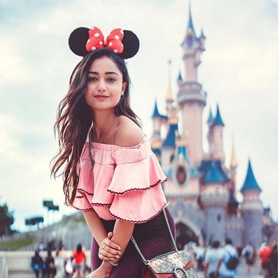 Tridha Choudhury Height, Weight, Age, Boyfriend, Biography & More 14 Tridha Choudhury trip to Disney Land