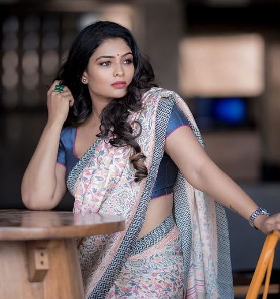 VJ Maheswari Chanakyan images