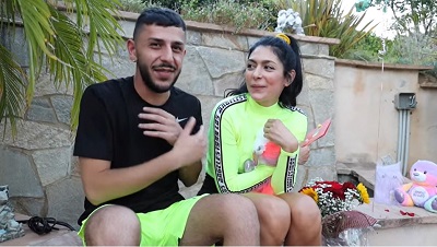 Vanessa Lyon: Age, Height, Weight, Boyfriend, Net worth & Biography 2 Vanessa Lyon surprised by Brandon Awadis with cake and gifts