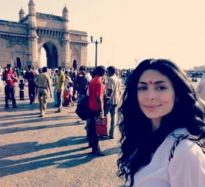 Vanessa Lyon: Age, Height, Weight, Boyfriend, Net worth & Biography 10 Vanessa Lyon visited India