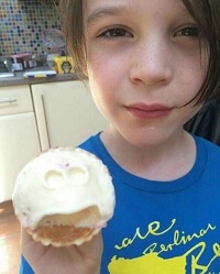 Winta McGrath Wiki, Age, Height, Weight, Girlfriend, Family, Biography & Facts 9 Winta McGrath loves to eat Ice Cream