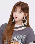 Aisha (Everglow) Height, Weight, Age, Boyfriend, Family, Biography & Facts 3 Aisha bio