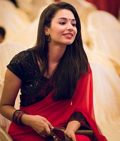 Anjali Barot Wiki, Age, Boyfriend, Height, Family, Biography & More 20 Anjali Barot career
