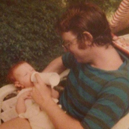 Childhood photo of Casey Greenfield with her dad Jeff Greenfield