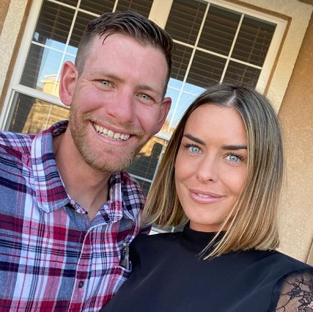 Danielle Breed: Wiki (Charlie Haeger Girlfriend) Age, Biography & Facts 12 Danielle Breed and her best friend