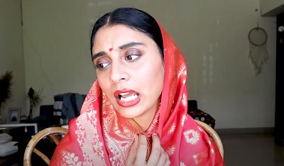 Dolly Singh Age, Height, Weight, Husband, Family, Biography & Facts 17 Dolly Singh as Raju ki Mummy