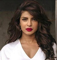 Dolly Singh Age, Height, Weight, Husband, Family, Biography & Facts 12 Dolly Singh's favorite actress Priyanka Chopra