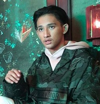 Ezurin Khyra Wiki, Age, Husband, Height, Family, Biography & More 7 Ezurin Khyra son Tunku Imaan Khyra