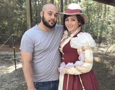 Fandy photographed with her boyfriend at Louisiana Renaissance Festival