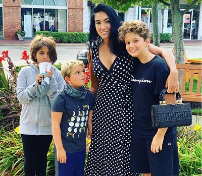 Gisele Barreto Fetterman Height, Weight, Age, Husband, Biography & Facts 17 Gisele Barreto Fetterman with her Kids Grace, Karl and August