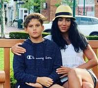 Gisele Barreto Fetterman Height, Weight, Age, Husband, Biography & Facts 5 Gisele Barreto Fetterman with her son Karl fetterman