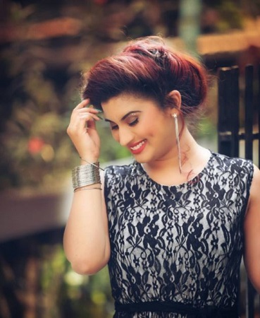 Gunnjan Aras Wiki, Age, Boyfriend, Height, Family, Biography & Facts