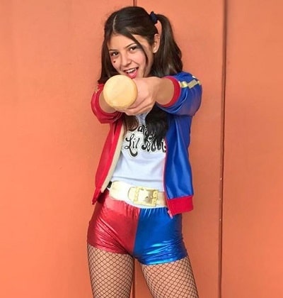 Ignacia Antonia Wiki, Age, Boyfriend, Height, Family, Biography & More 38 Ignacia Antonia posing in Harley Quinn Outfit