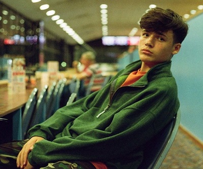 Jamie Flatters Age, height, Weight, Girlfriend, Biography, Family & Facts 2 Jamie Flatters Actor, Producer & Director