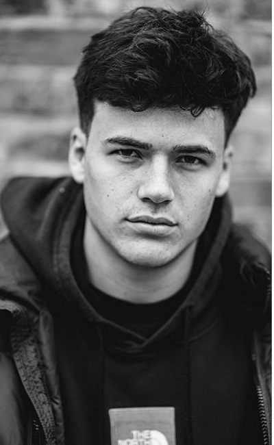 Jamie Flatters Age, height, Weight, Girlfriend, Biography, Family & Facts 7 Jamie Flatters Age