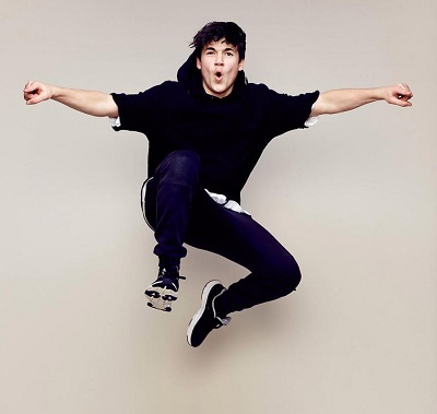 Jamie Flatters Age, height, Weight, Girlfriend, Biography, Family & Facts 9 Jamie Flatters snapped during the photoshoot