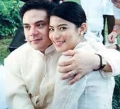 Jules Ledesma and Assunta De Rossi's wedding picture