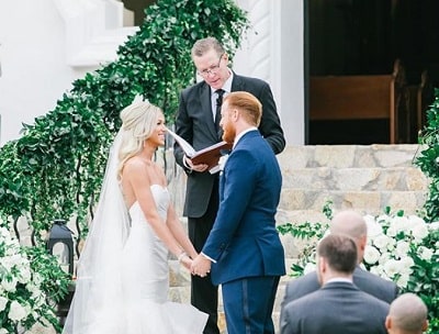 Kourtney Pogue Wiki, Age, Husband, Height, Family, Biography & More 15 Kourtney Pogue started dating her spouse Justin Turner (American professional baseball player) in 2017