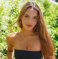 Lexi Rivera Height, Weight, Age, Boyfriend, Family, Biography & More 3 Lexi Rivera's full name is Alexa Brooke Rivera.
