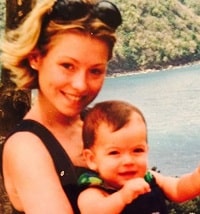 Lola Consuelos Mom Kelly Ripa