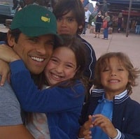 Lola Consuelos dad Mark Consuelos