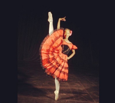 Lorna Maseko Wiki, Age, Husband, Family, Net worth, Biography & More 8 Lorna Maseko while performing Ballet